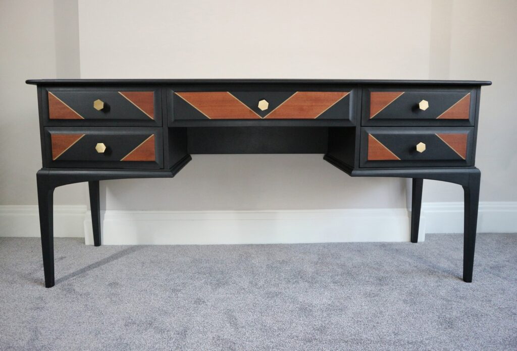 STAG Dressing Table