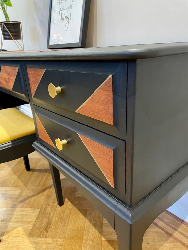 STAG Dressing Table